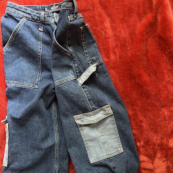 HOLLISTER JEANS - Picture 3 of 4